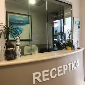 Divina Aparthotel
